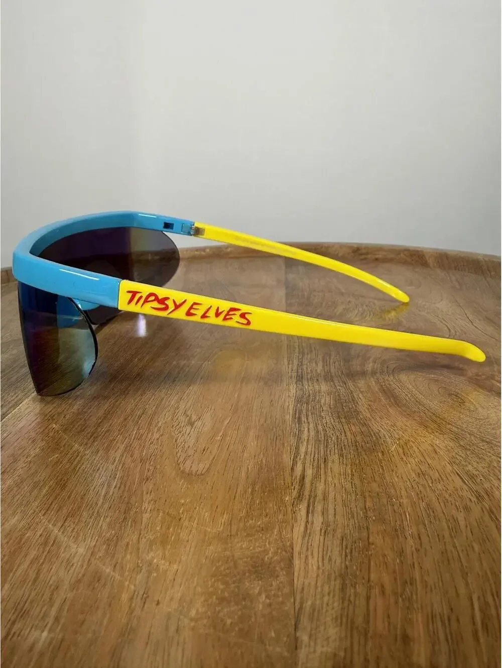 Tipsy Elves Jam Blaster Reflective Performance Sunglasses NWT - Picture 3 of 7